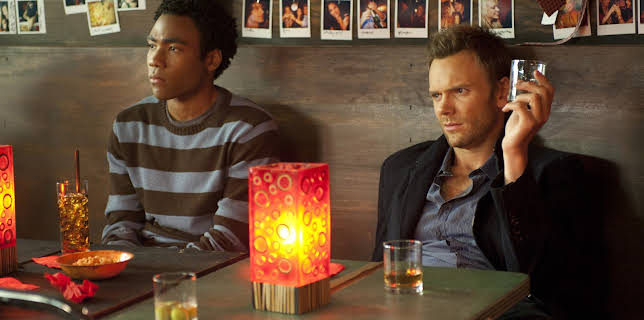 07:55: Community (S2 E10) (S2) | Viasat Series | 2/21 2026