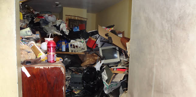 06:25: Hoarding: Buried Alive (S4 E2) (S4) | TLC | 3/24 2026