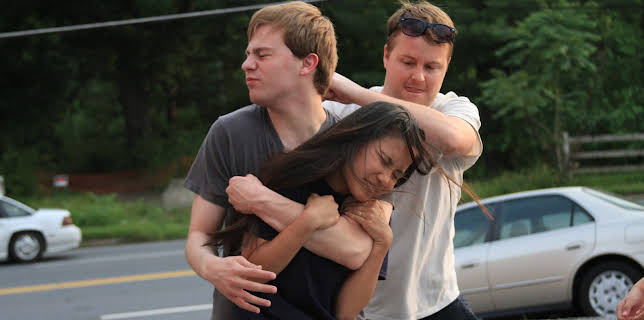 04:55: Evil Kin (S3 E9) (S3) | Kanal 11 | 1/19 2026