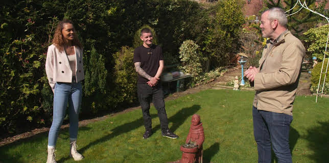 11:00 AM: The Great House Giveaway | More 4 | 11/28 2025