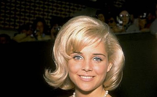 Sue Lyon