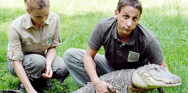 06:30: Tierärztin Dr. Mertens (S02/E03) | One | 2/7 2026