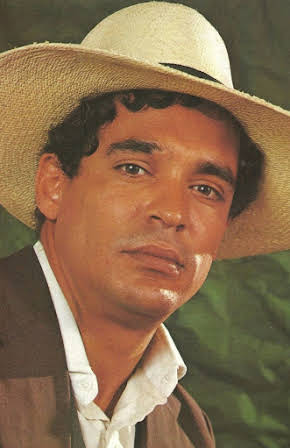 Roberto Bonfim as 