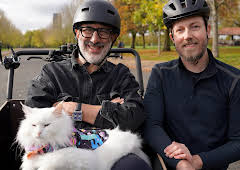 David Baddiel: Cat Man