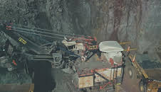 Mega-Mine Kanada - Mit Erz und Verstand