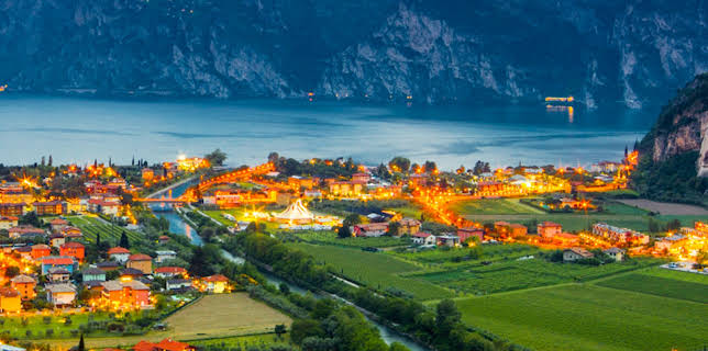 House Hunters International