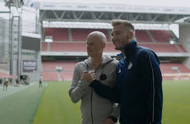 Bendtner S01: Last Chance