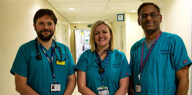 8:00 PM: Casualty 24/7: Every Second Counts (S4 E6) (S4) | 5 Star | 2/20 2026