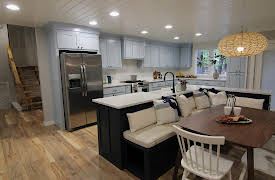 Fixer to Fabulous, Season 1: Bigger Kitchen, Growing Family