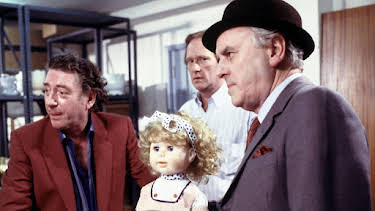 8:25 AM: Minder (S7 E6) (S7) | ITV4 | 10/27 2026