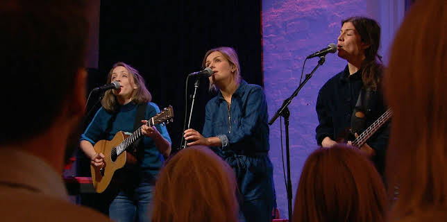 22:35: Norske minikonserter: NRK Musikk: No.4 | NRK 3 | 12/18 2025