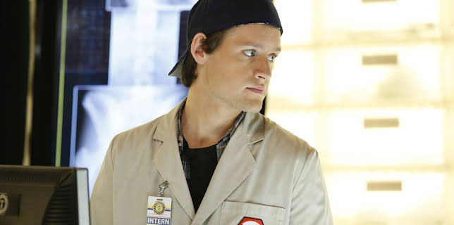 07:30: Bones (S8 E16) (S8) | Viasat Series | 2/17 2026