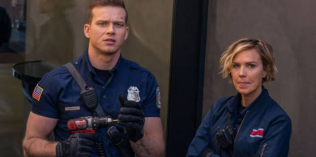 01:40: 9-1-1 Notruf L.A. | Sixx | 12/18 2025