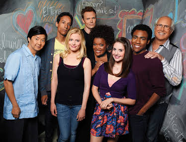 07:00: Community (S3 E1) (S3) | TV6 | 6/26 2026