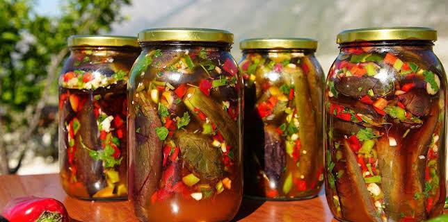 10:44: Zu Tisch | Arte | 11/8 2025