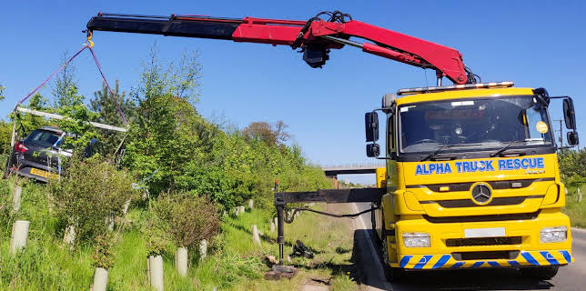 2:05 AM: Trucking Hell (S7 E18) (S7) | Paramount | 3/12 2026