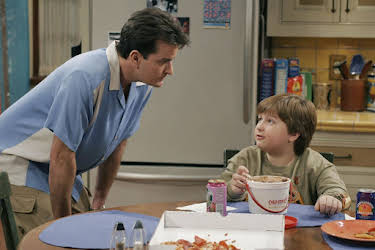 10:30: Two and a Half Men (S3 E8) (S3) | ProSieben | 10/19 2025