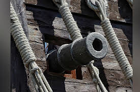 The Decisive Battles of World History: Frigidus, Badr, Diu?Obscure Turning Points