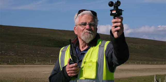 10:00 PM: Our Tiny Islands | More 4 | 12/2 2025