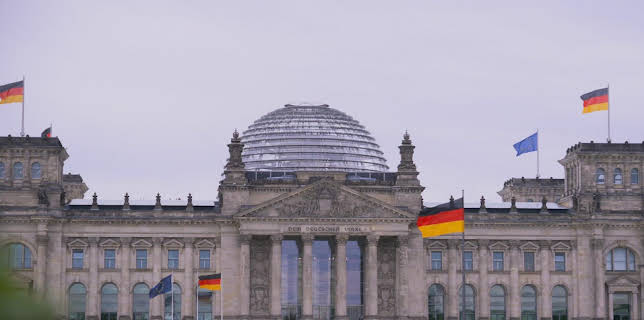 6:10 AM: Great Continental Railway Journeys (S7 E3) (S7) | Yesterday | 2/8 2026