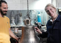 Last Woman on Earth with Sara Pascoe