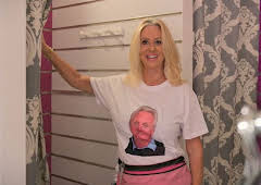 Bargain-Loving Brits in the Sun