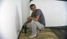 Hartz Rot Gold (S5 E9)