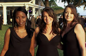 Say Yes to the Dress: Bridesmaids Season 1: Fur Muffs and Fickle Friends