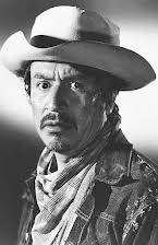 Alfonso Bedoya como Ramón Gutierrez