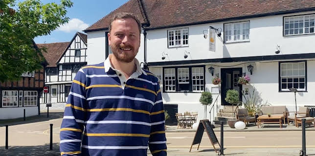 5:15 PM: Four in a Bed | More 4 | 11/21 2025