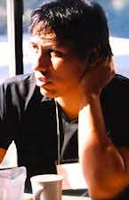 Myrton Running Wolf som 