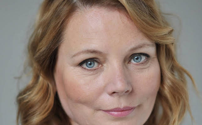 Joanna Scanlan