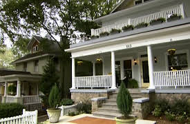 Curb Appeal: The Block: Victims of Fraud Get a Free Makeover