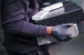 Inside the Heist: Episode 6