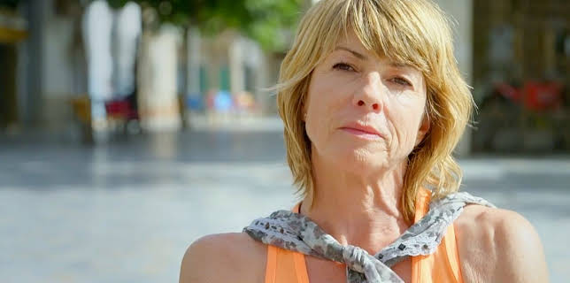 8:00 AM: Bargain-Loving Brits in the Sun (S8 E19) (S8) | 5 Star | 2/27 2026