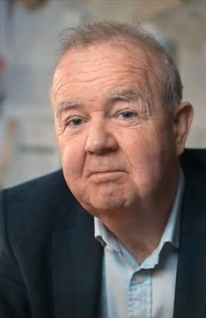 Ian Hislop as 