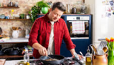 Jamie Oliver: Cooking For Less (S1 E2)