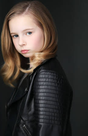 Bailey Skodje as Lily