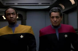 Star Trek: Voyager Season 1: Parallax