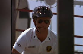 Pacific Blue, Season 1: Pilot