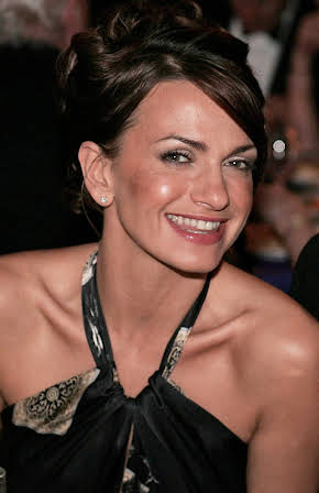 Simone Lahbib as 