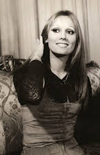 Nené Morales como Loren