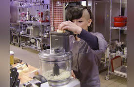 Cooks vs. Cons, Season 1: Mac 'n' Cheese Meltdown