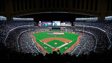 21:30: MLB plays of the week (S2026 E1) (S2026) | Viasat Sport 3 | 4/16 2026