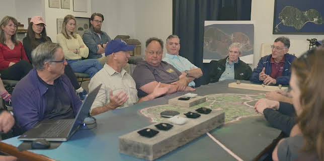 9:00 PM: New: The Curse Of Oak Island | History | 1/7 2026