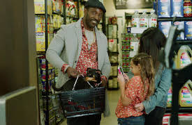 It's Bruno!: En Angie föds