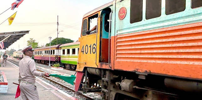 17:44: Mit dem Zug durch Thailands Westen | Arte | 12/5 2025