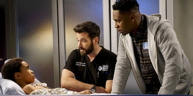 18:15: Chicago Med (S4 E10) (S4) | Viasat Series | 12/16 2025