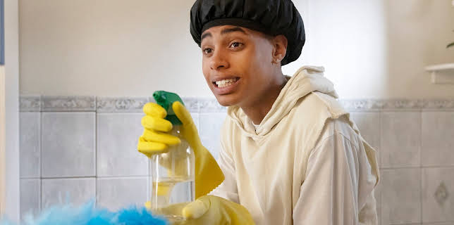 19:30: Familien Lykke: Dum og dummere | NRK 3 | 12/15 2025