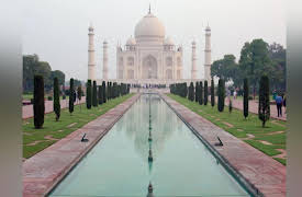 The Wonder List with Bill Weir, Season 1: India: Tigers and the Taj